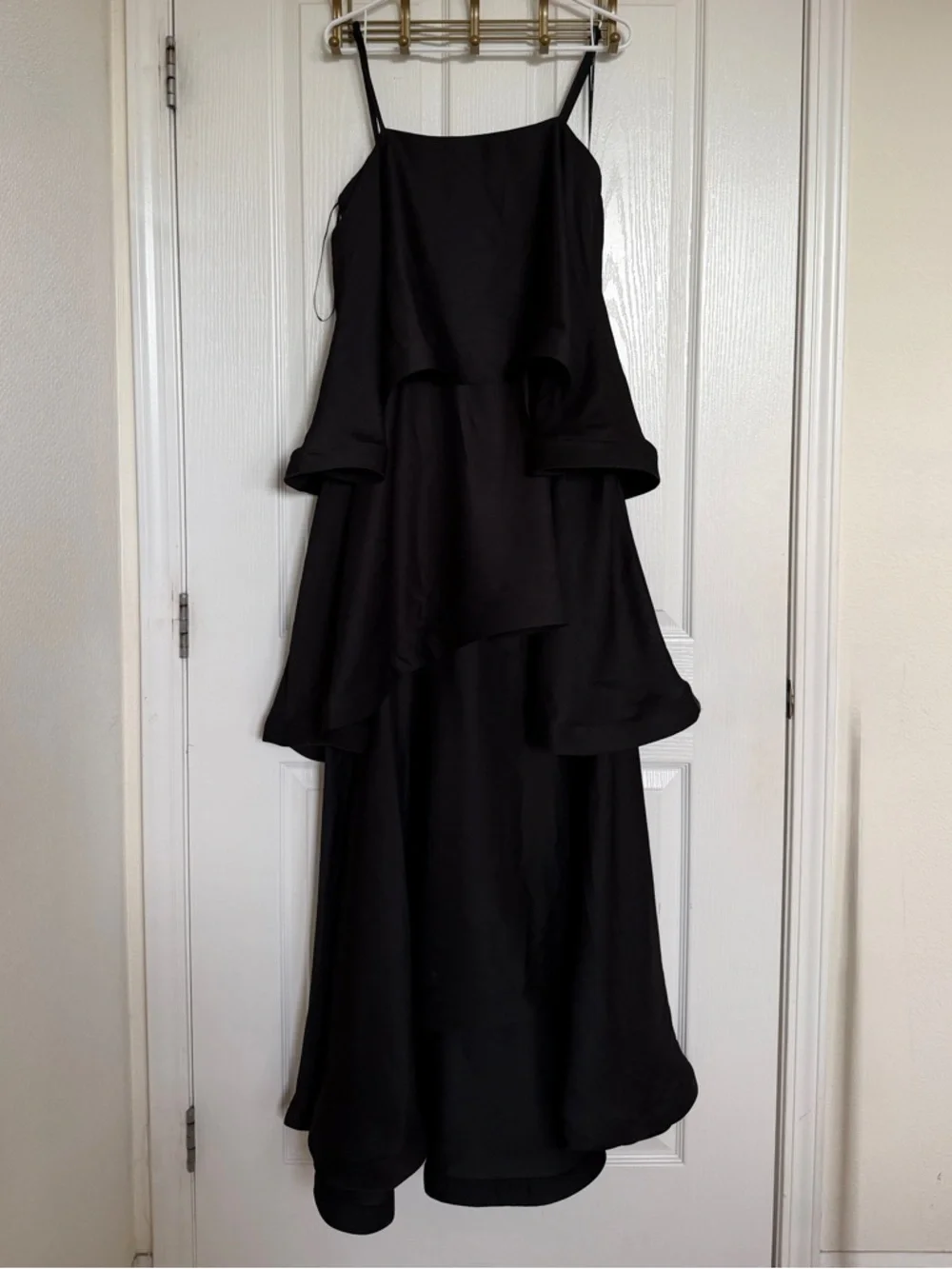 Elliatt Tilly Tiered Maxi Dress - Black - Size Small - New with tags - Picture 3 of 6